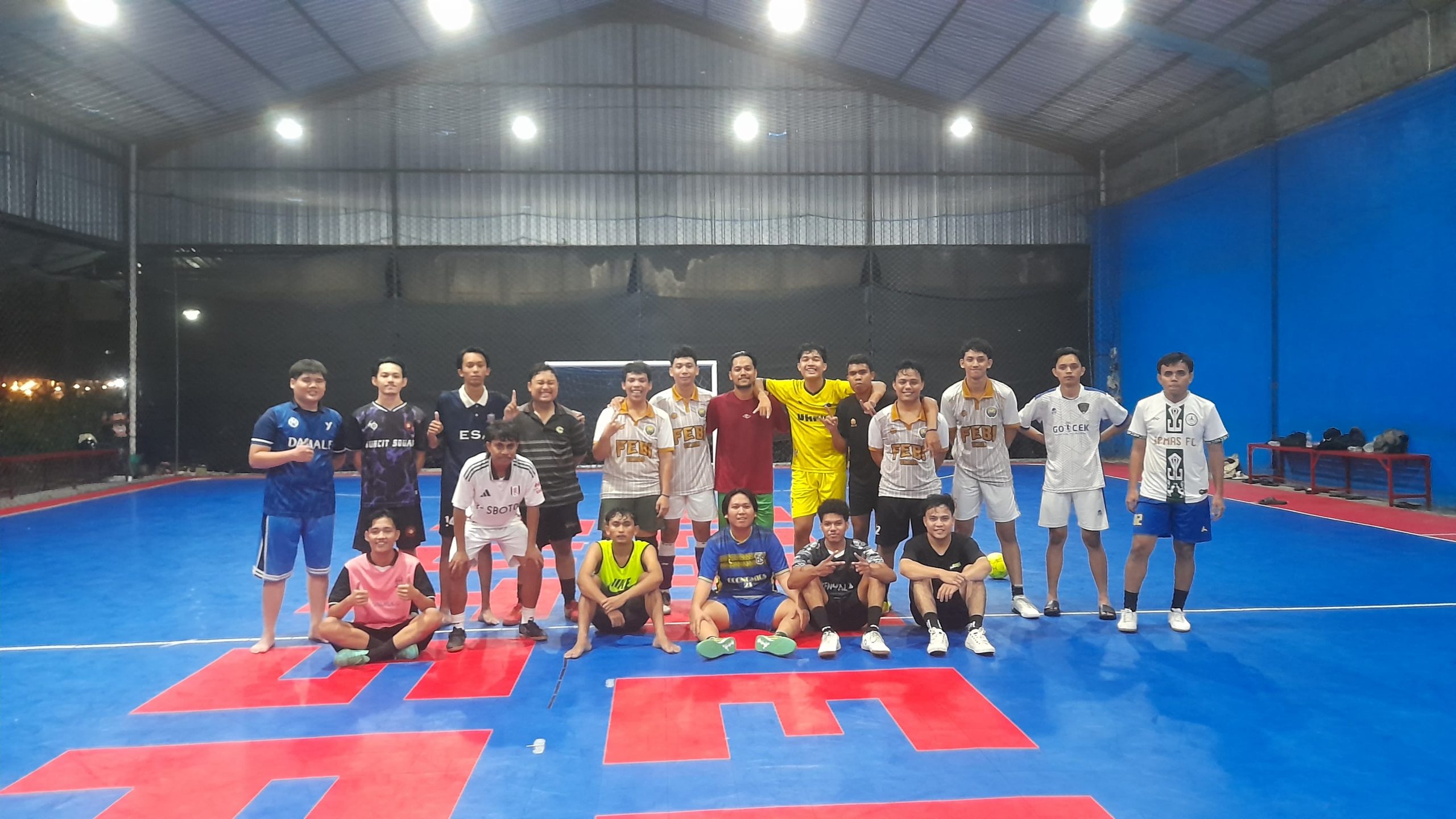 LATIHAN FUTSAL BERSAMA UKF SASTRA MELAWAN FEBI UKRIM
